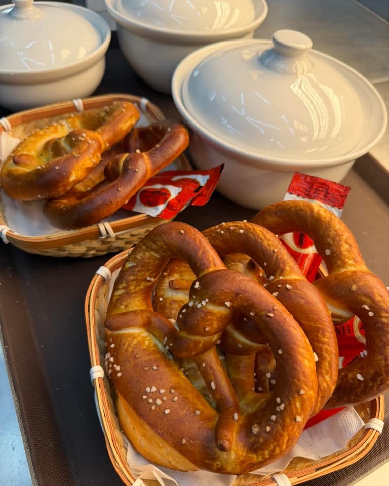 Fresh Bavarian pretzels in woven baskets