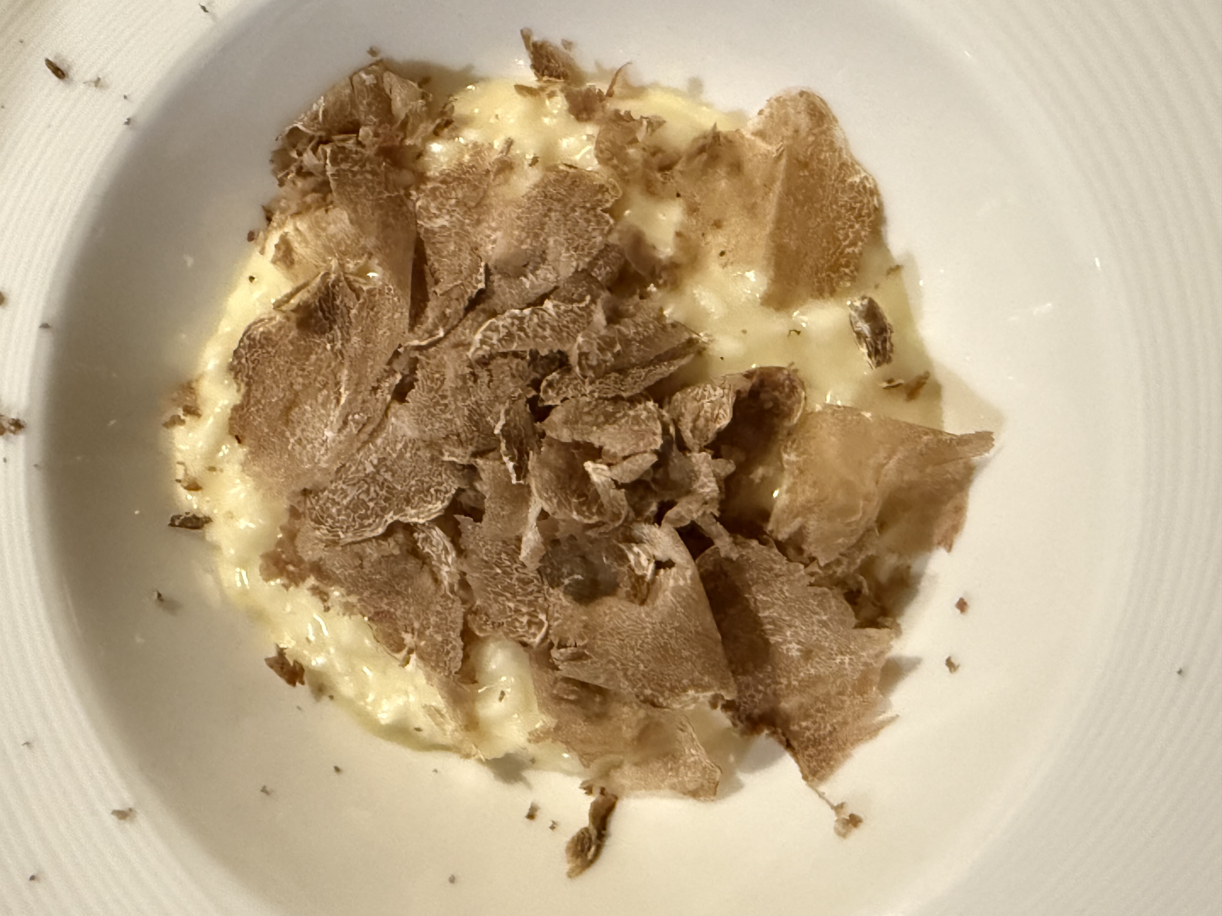 A selection of white truffles with their Langhe certification tags